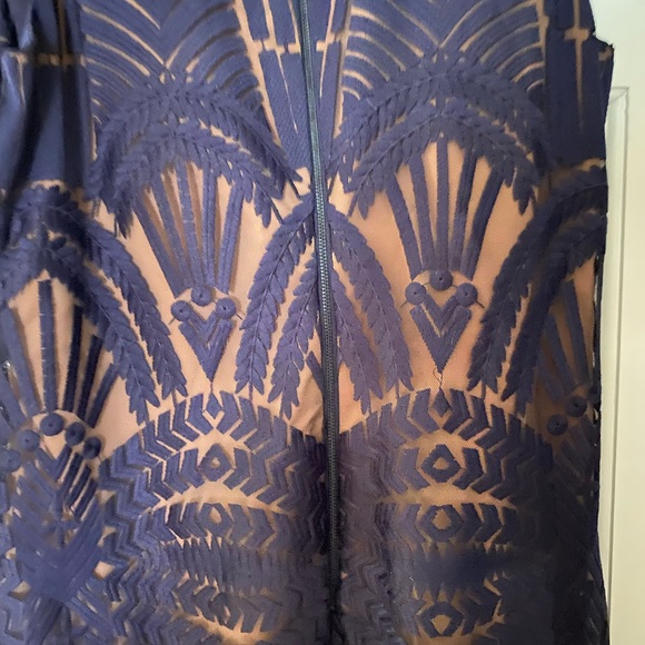 Bardot Dress - Picture 2 of 4